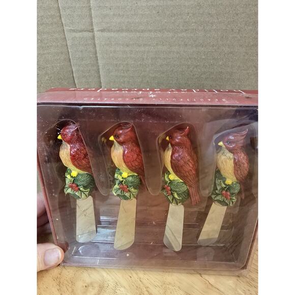 Certified International Redbird Cardinals 4pc Spreader Butter Dinner Holiday NEW - Picture 6 of 7